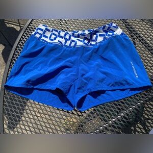 Brooks Women's Blue Shorts with Geometric Waistband